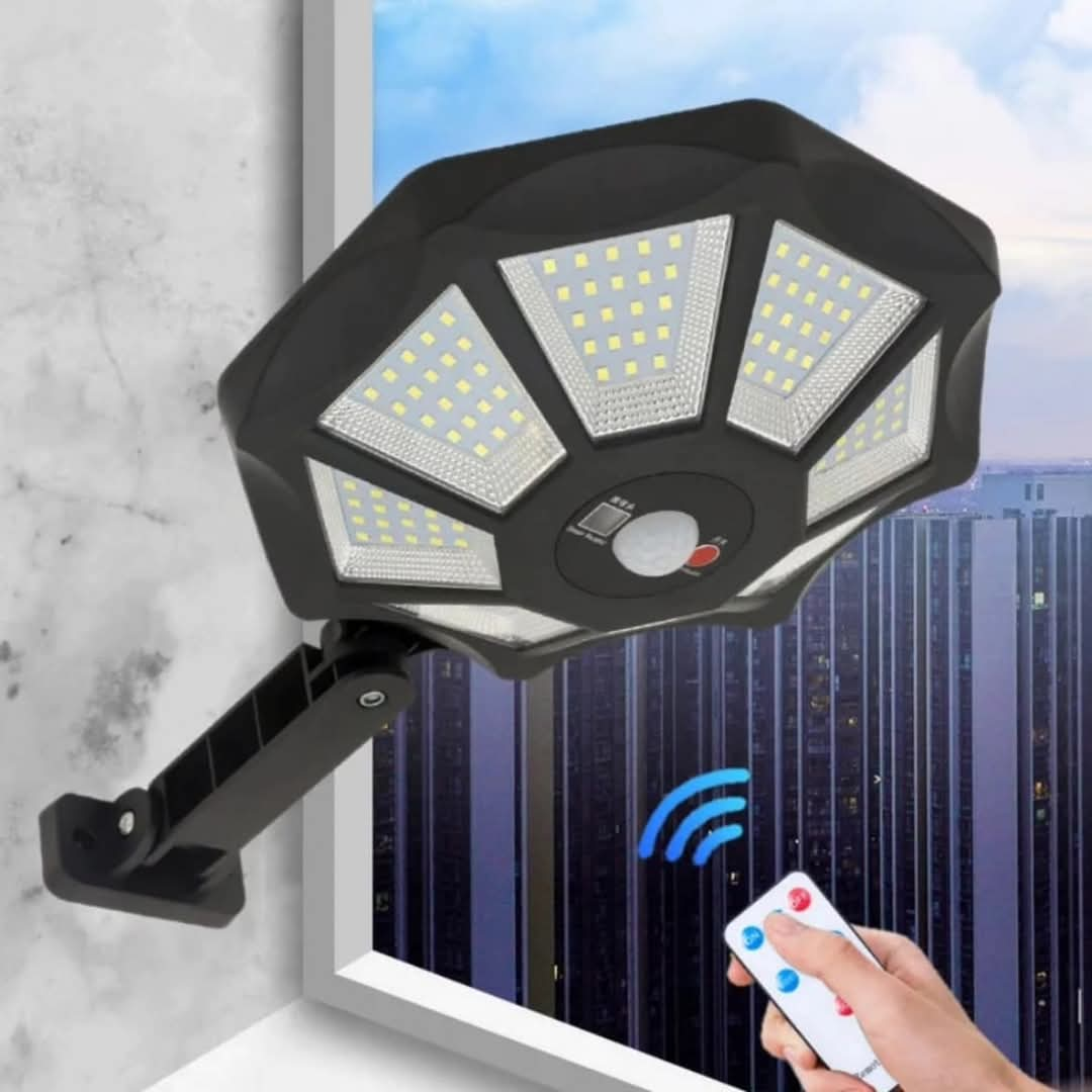 Solar sensor light