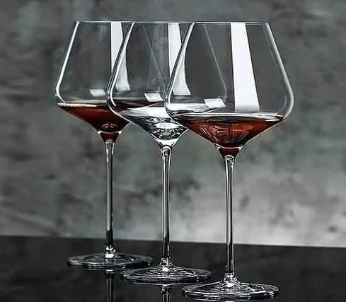 6 pcs bulb wine glasses