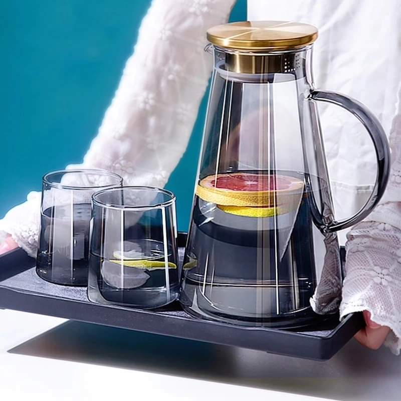 Juice decanter set