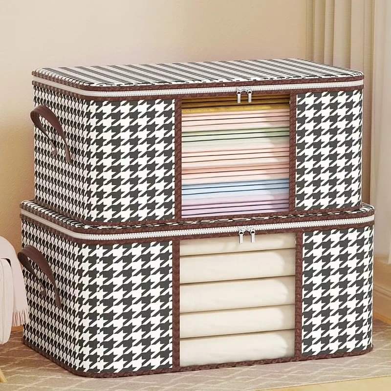 clothes organizer