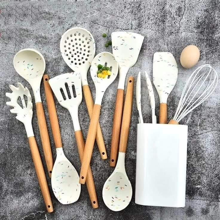 white marble silicone spoon