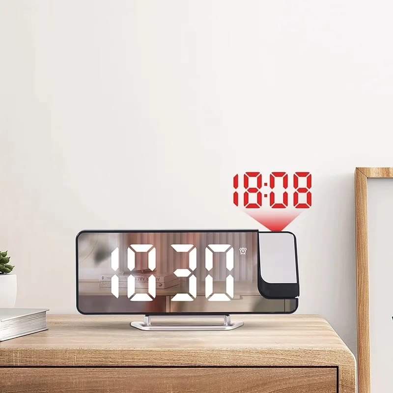 Digital projector alarm clock