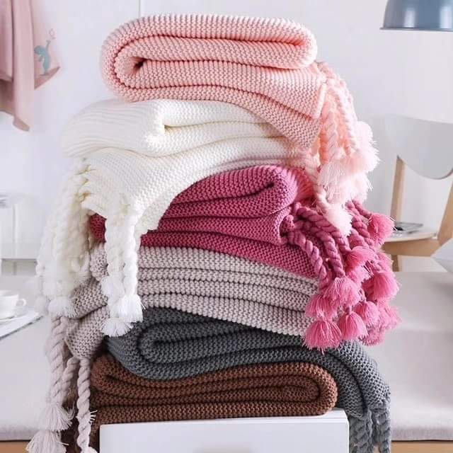 Soft Knitted ThrowBlankets