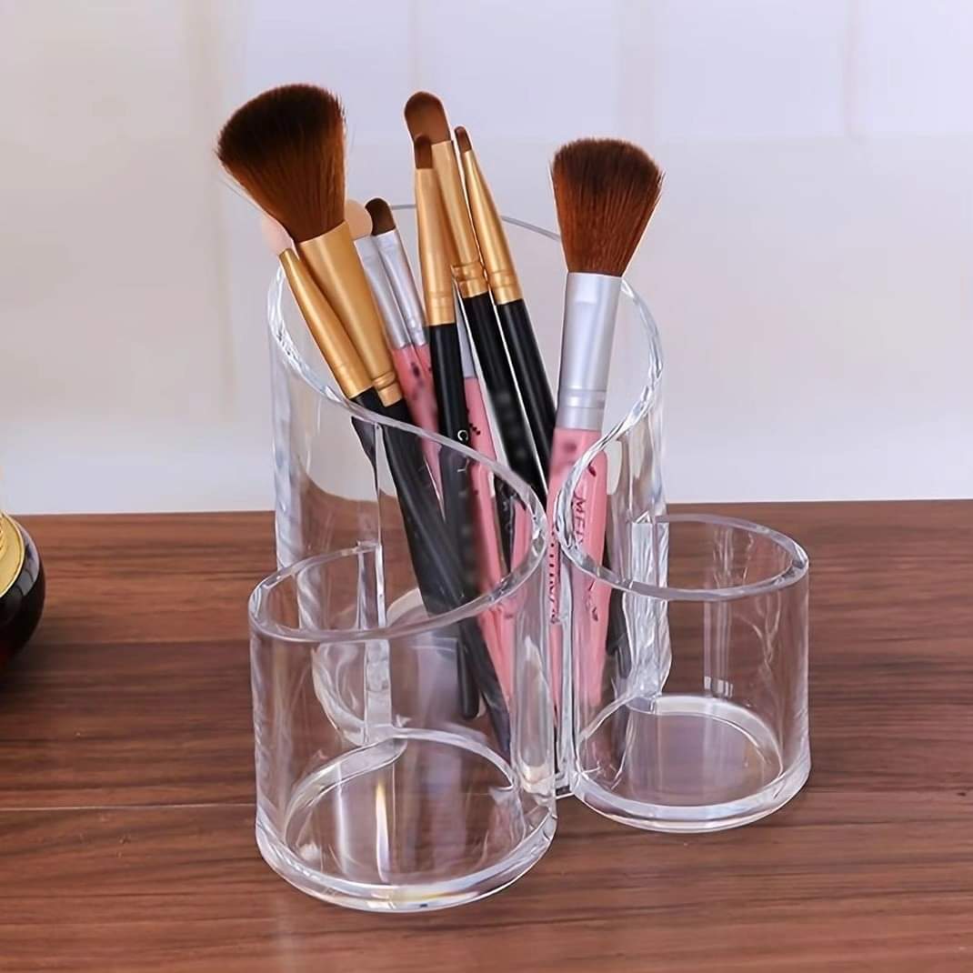 Brush organizer