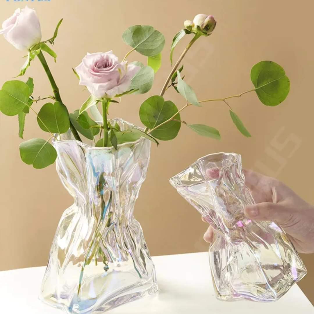 Glass vase