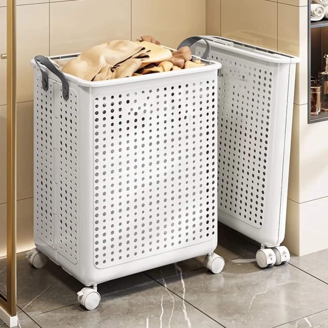 Laundry basket with wheels