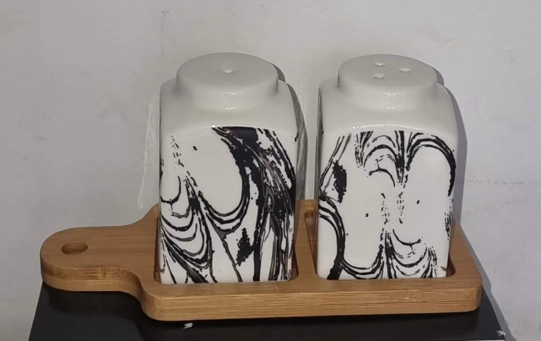 Salt and pepper shakers set