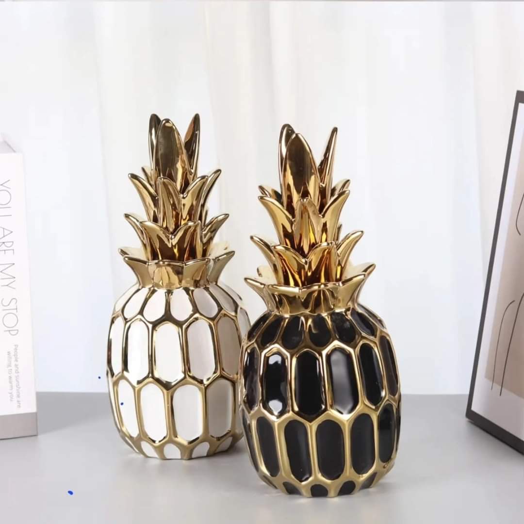 Pineapple Sculpture