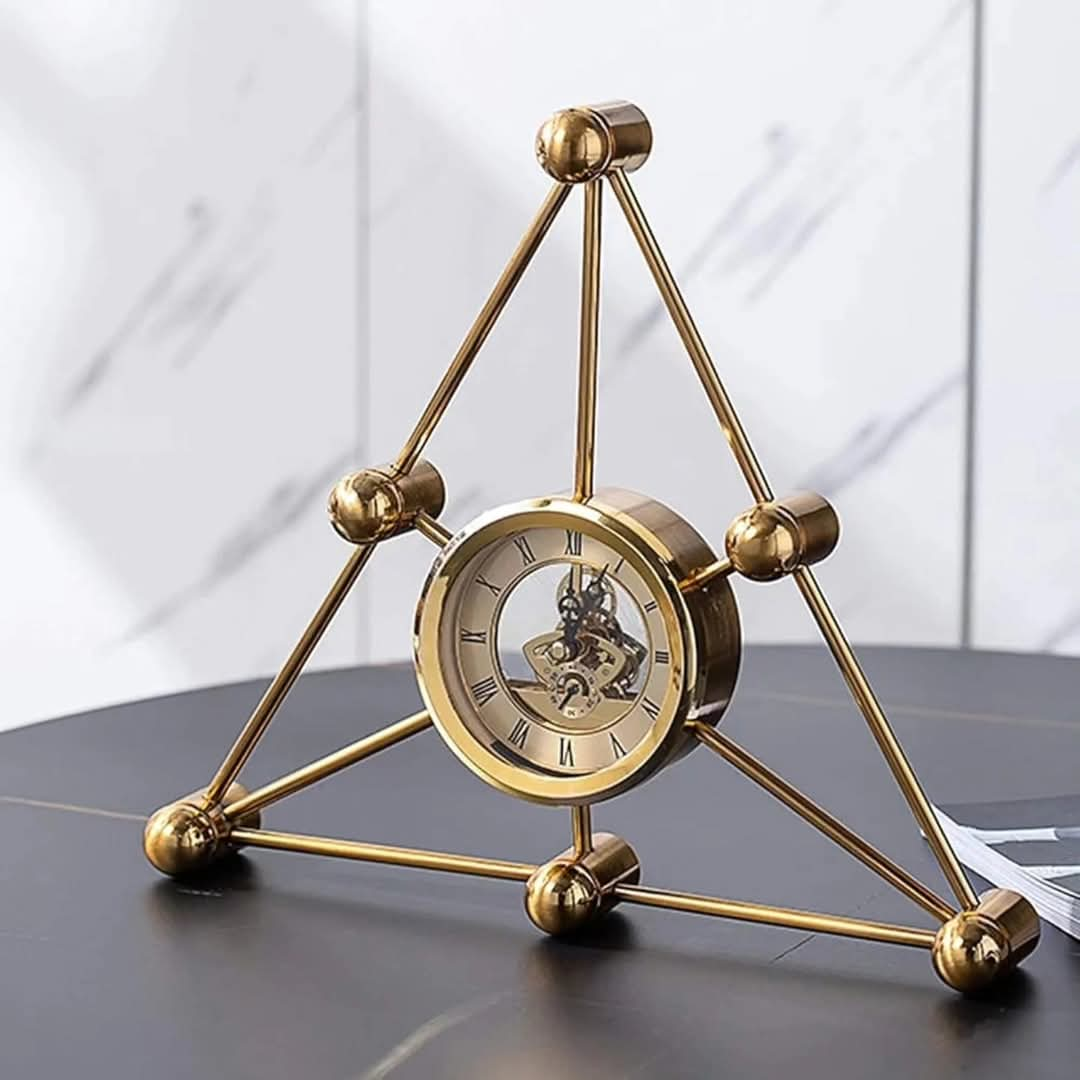 Desk Clock Decoration