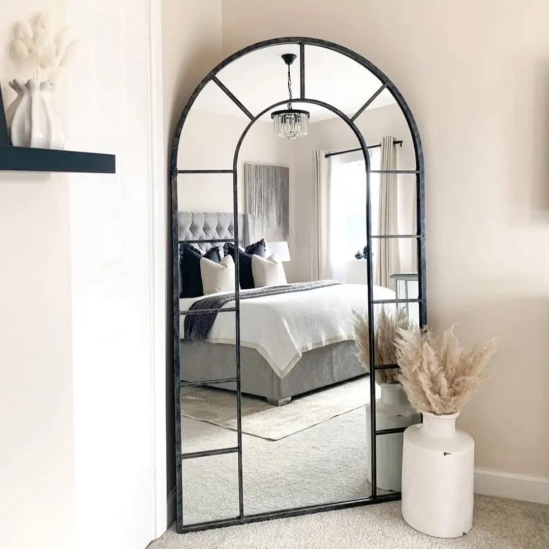 Decorative mirror