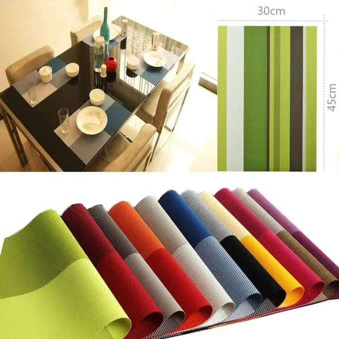 6pcs PVC Table Mats Checked