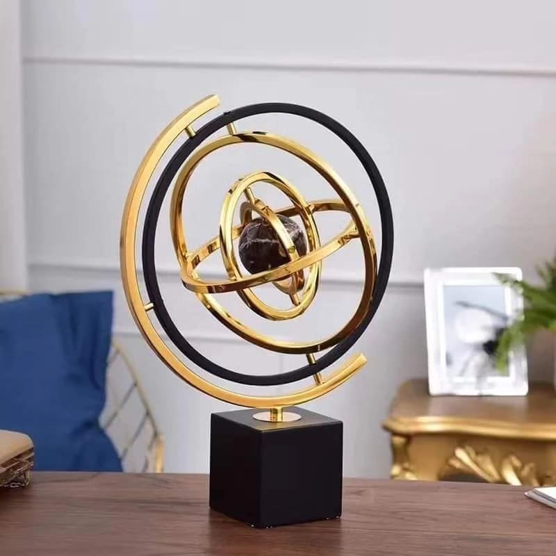 Gold Round Decor