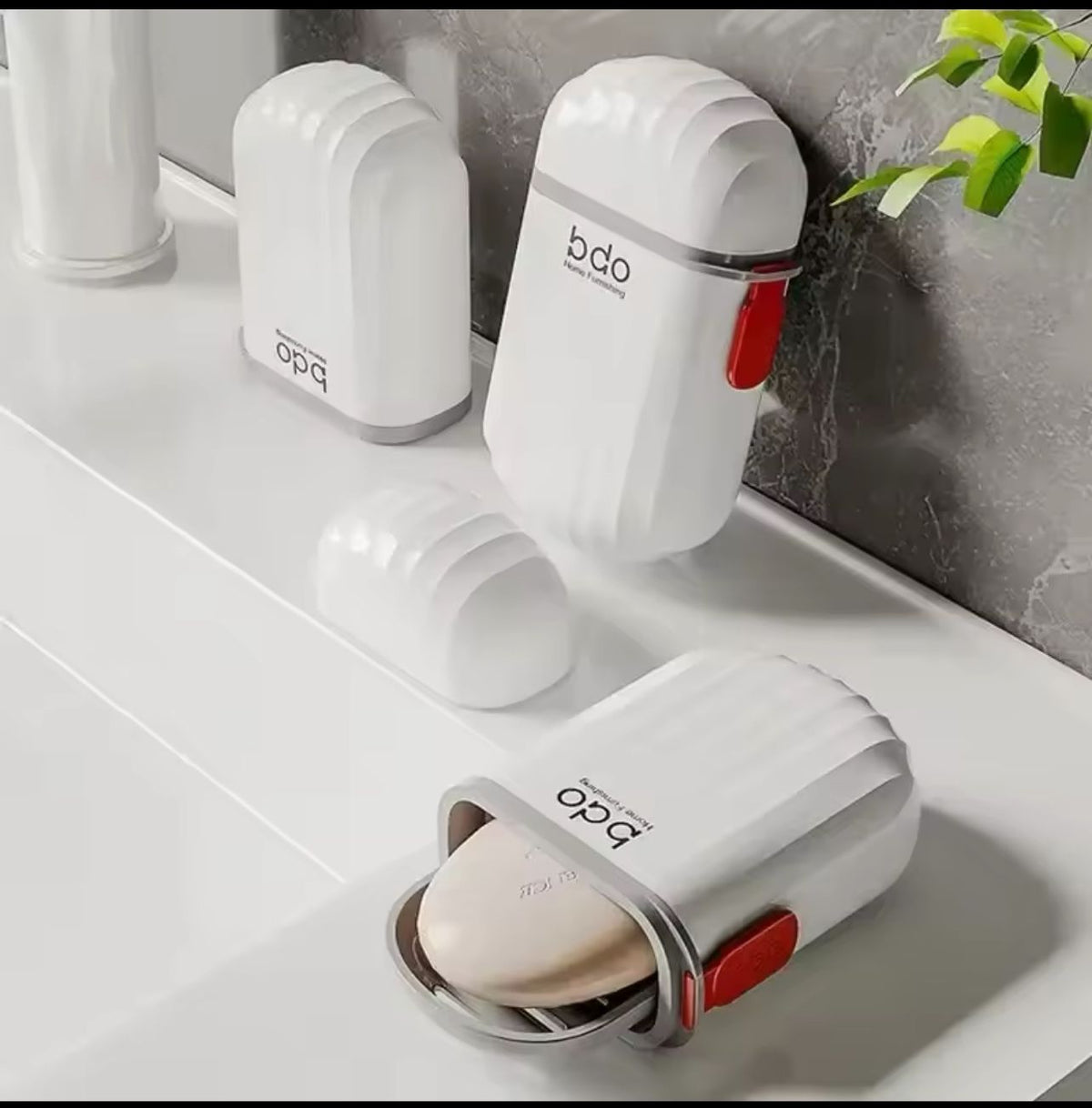 Traveling soap dispenser