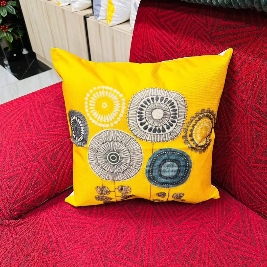 Retro throw pillow cover