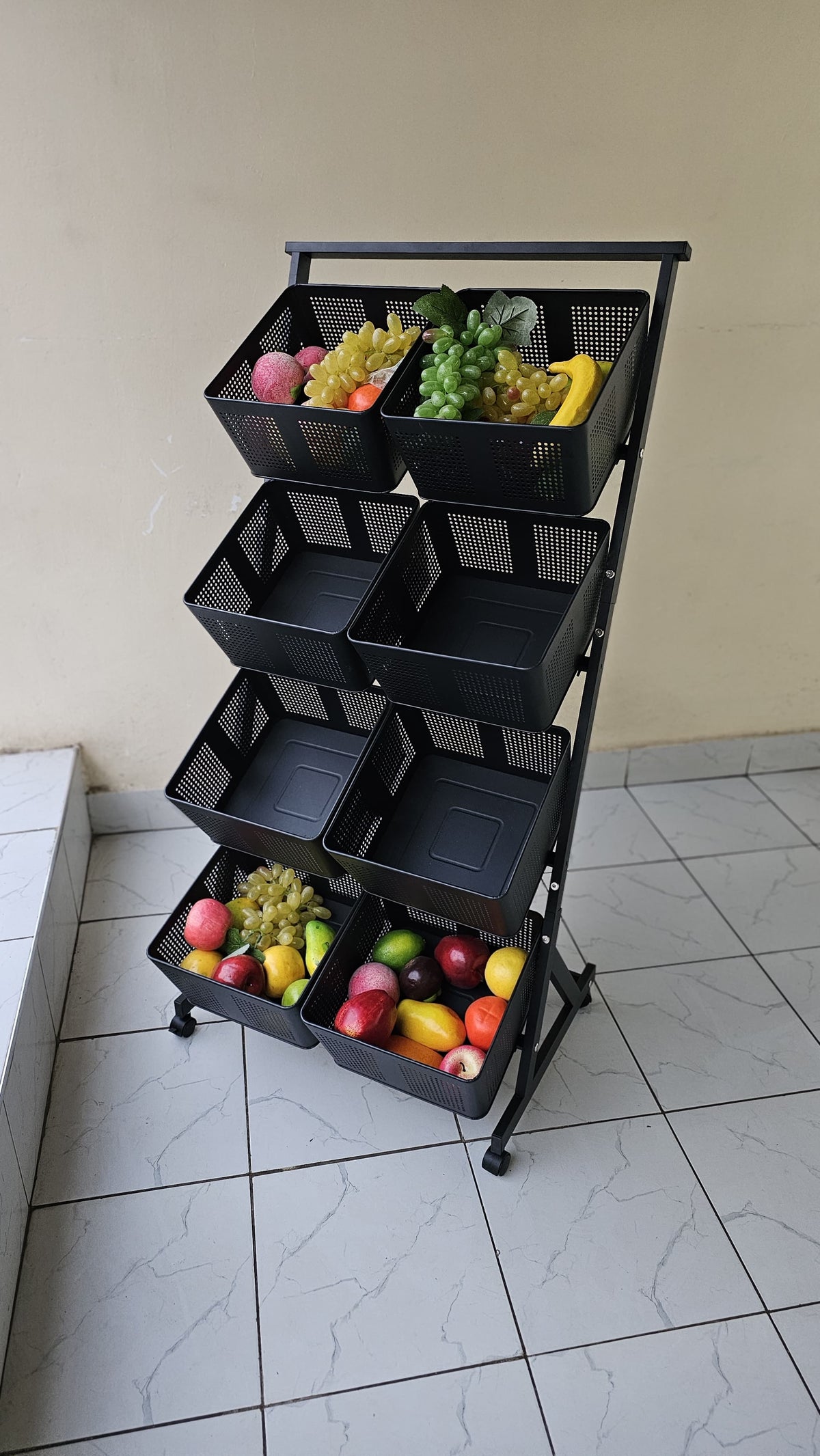 Rotating Vegetable Rack