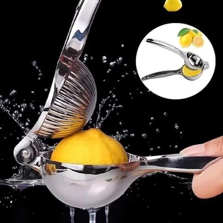 Heavy duty lemon squeezer