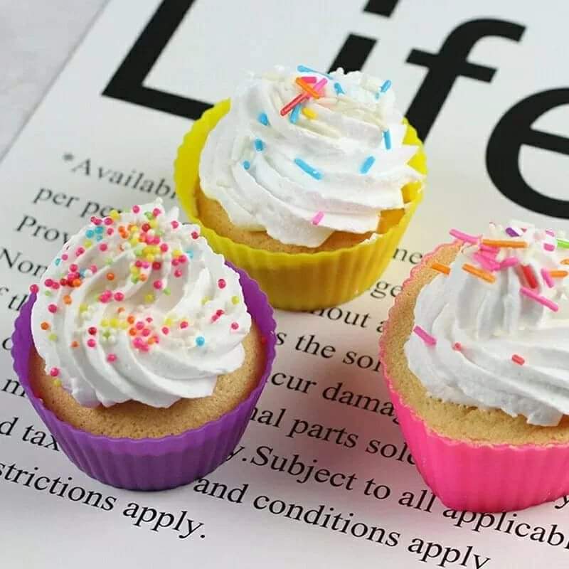 12pc Cupcake moulds