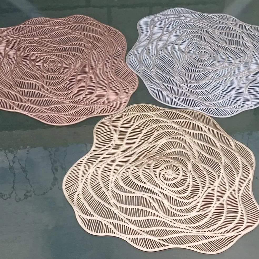 6pcs Classy woven tablemats