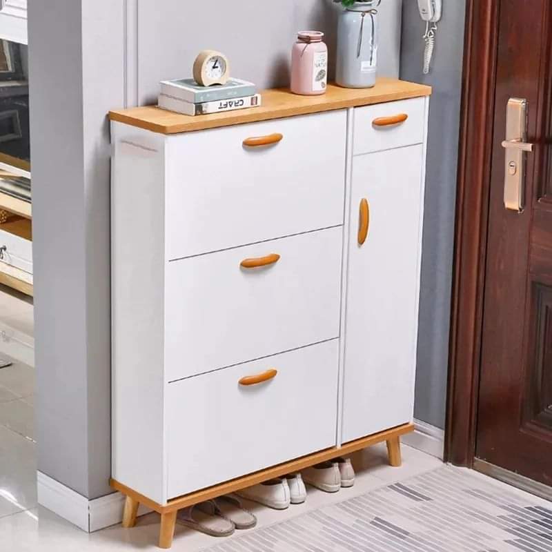 Buckle shoe cabinet