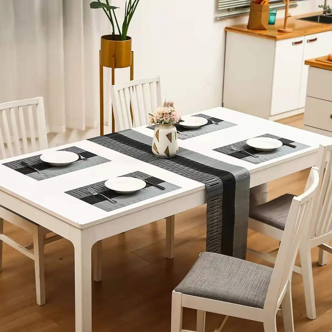 6 pcs table mats with runner