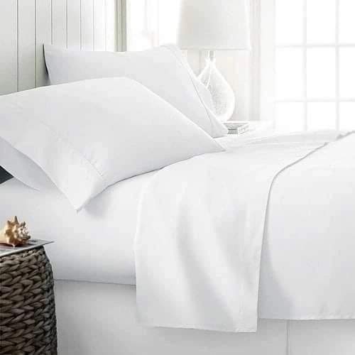 7*7ft White Plain Cotton Bedsheets